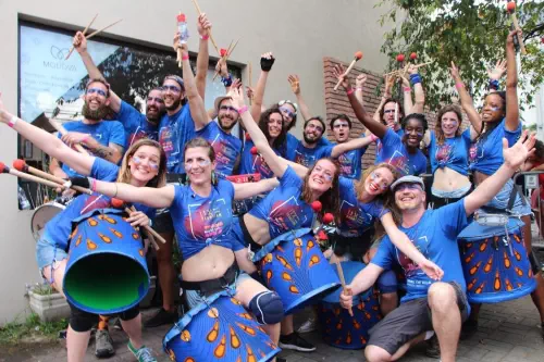 Animation batucada à Paris