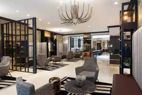 BEST WESTERN PLUS HOTEL MASSENA NICE