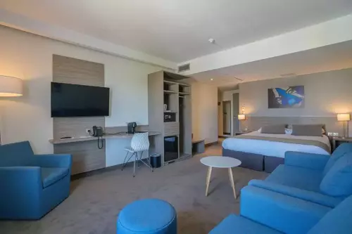 BEST WESTERN LINKO HOTEL