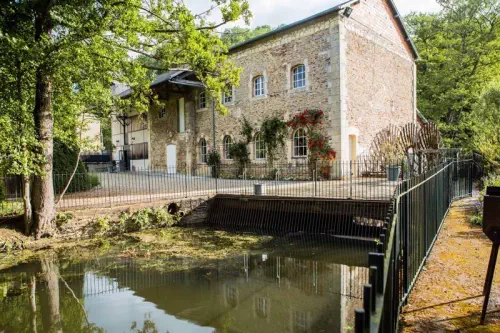 Charmant moulin à proximité de Caen