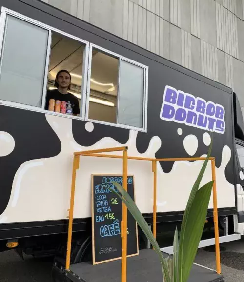 Foodtruck à donuts dans le sud-ouest