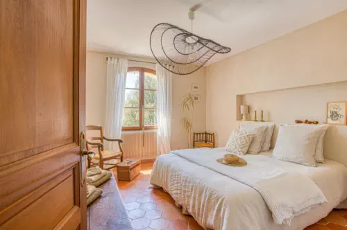 Domaine et son gîte dans le Vaucluse