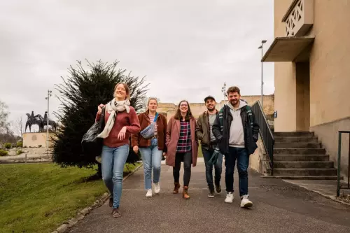 Jeux de piste culturels et historiques à Caen et en Normandie
