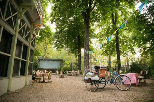 Grand espace de réception au cœur du bois de Vincennes