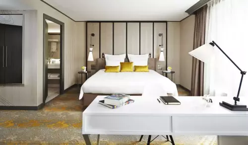 Renaissance Paris la Défense Hotel