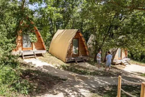 Domaine séminaire avec hébergement insolite près de Valence
