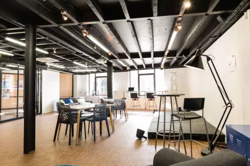 Tiers-lieu avec salle de réception et réunion dans Poitiers