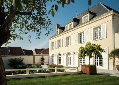 Salle de réception dans les vignes de Champagne