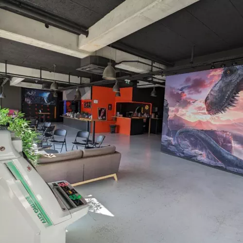 Activité high-tech en coopération en Gironde