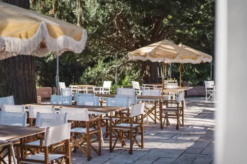 Chaleureux domaine ardéchois