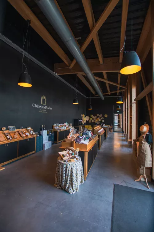 Château girondin et ses jardins