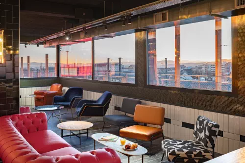 Établissement hôtelier moderne et engagé à Clermont-Ferrand