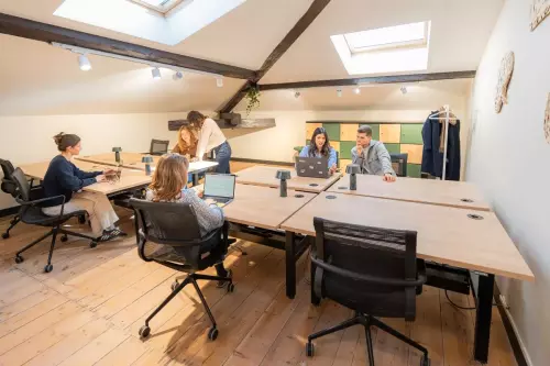  Coworking chaleureux au coeur de Bordeaux 