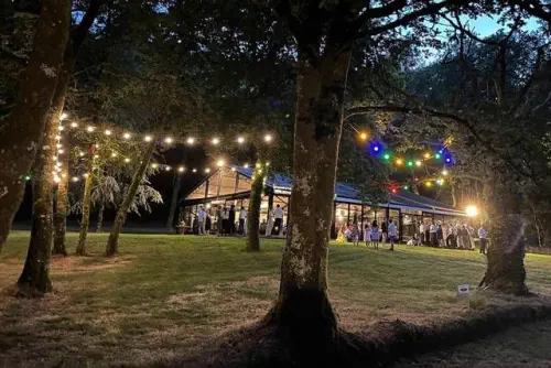 Domaine champêtre et son orangerie dans le Morbihan