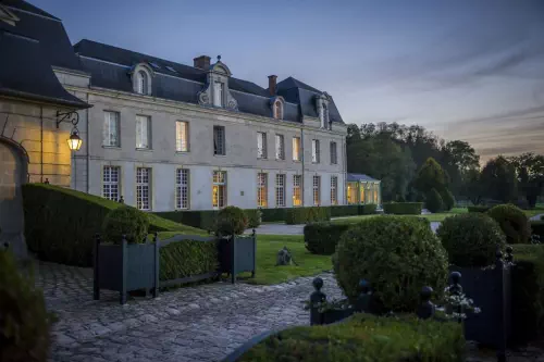 Château familial 4* à l'ouest de Reims