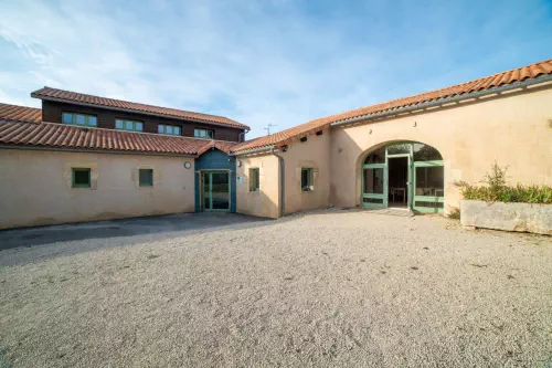 Tiers-lieu convivial dans le Poitou