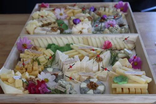 Plateaux de charcuteries et de fromages à Nantes