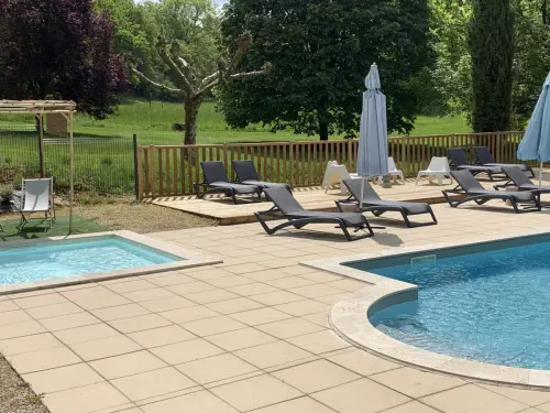 Les gîtes au coeur d'un domaine en Dordogne