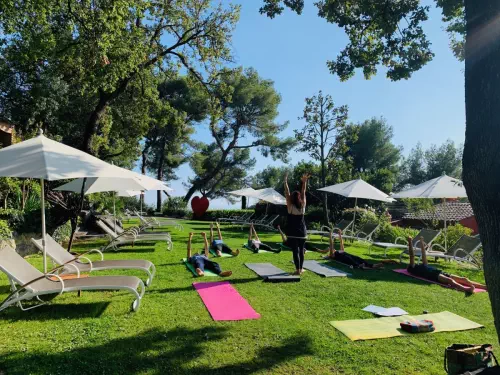 Hôtel et ses espaces réceptifs dans les Alpes-Maritimes