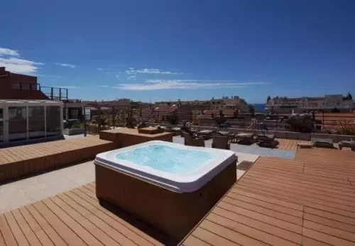 BEST WESTERN PREMIER LE PATIO DES ARTISTES