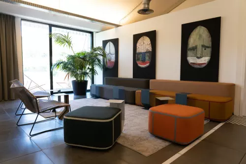 Espace atypique à Lyon en bord de Saône