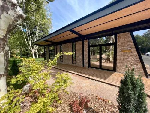 Domaine engagé et ses charmants écolodges dans l'Aveyron