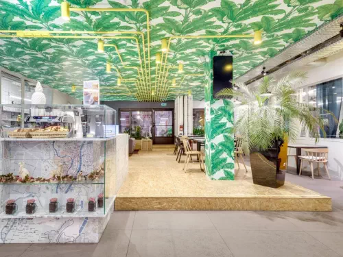 Coworking ambiance jungle et terrasse à Paris