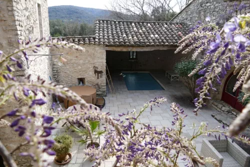 Mas provençal