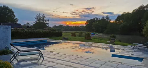 Domaine ressourçant et ses étangs dans le Cher