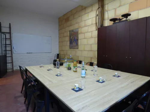 Ateliers DIY et dégustation de vins à Dijon