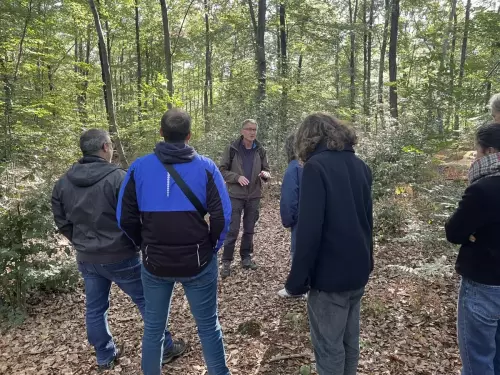 Ferme aux portes de la ville de Paris