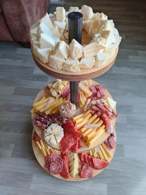 Plateaux de charcuteries et de fromages à Nantes