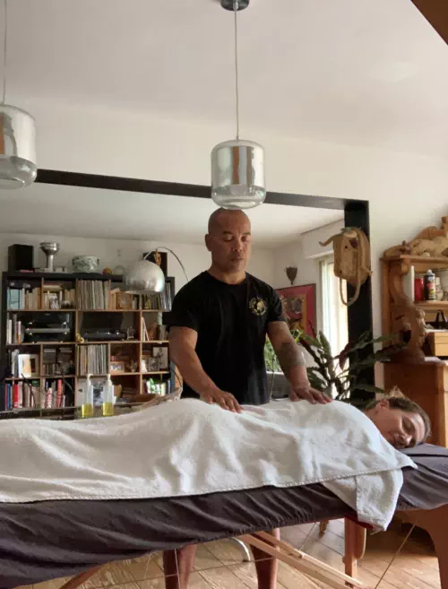 Massage relaxant à Bordeaux