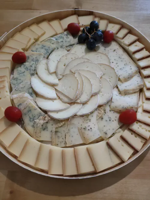 Plateaux de charcuteries et de fromages à Nantes