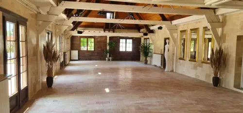 Domaine ressourçant et ses étangs dans le Cher