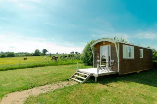 Espaces de réception et hébergements insolites en Suisse Normande