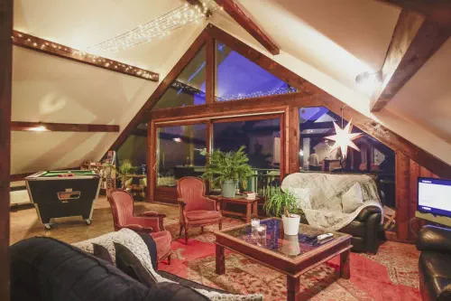 Chalet de groupe et sa salle de réception en Isère