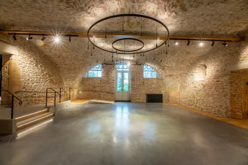 Château viticole et son jardin à l'anglaise dans le Rhône