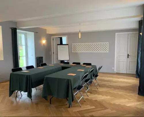 Domaine au vert dans l'Essonne