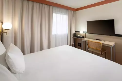 SURE HOTEL BY BEST WESTERN CAEN MEMORIAL