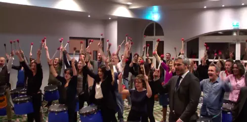 Animation batucada à Paris