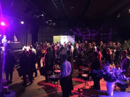 Animation batucada à Paris