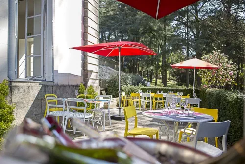 Manoir arboré dans Nantes