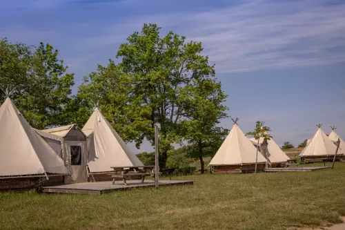 Hébergements nomades dans le Gers