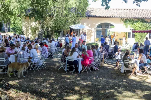 Château viticole en agriculture biologique de l'Entre-deux-Mers