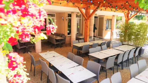 Charmant village vacances dans le Vaucluse