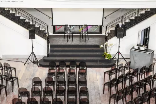 Immense espace de réception à proximité de l'Arc de Triomphe