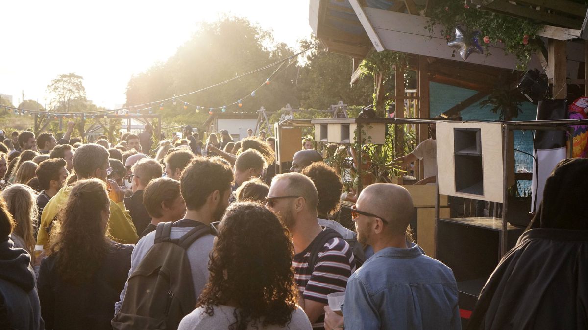 Sonorisation d'une main stage