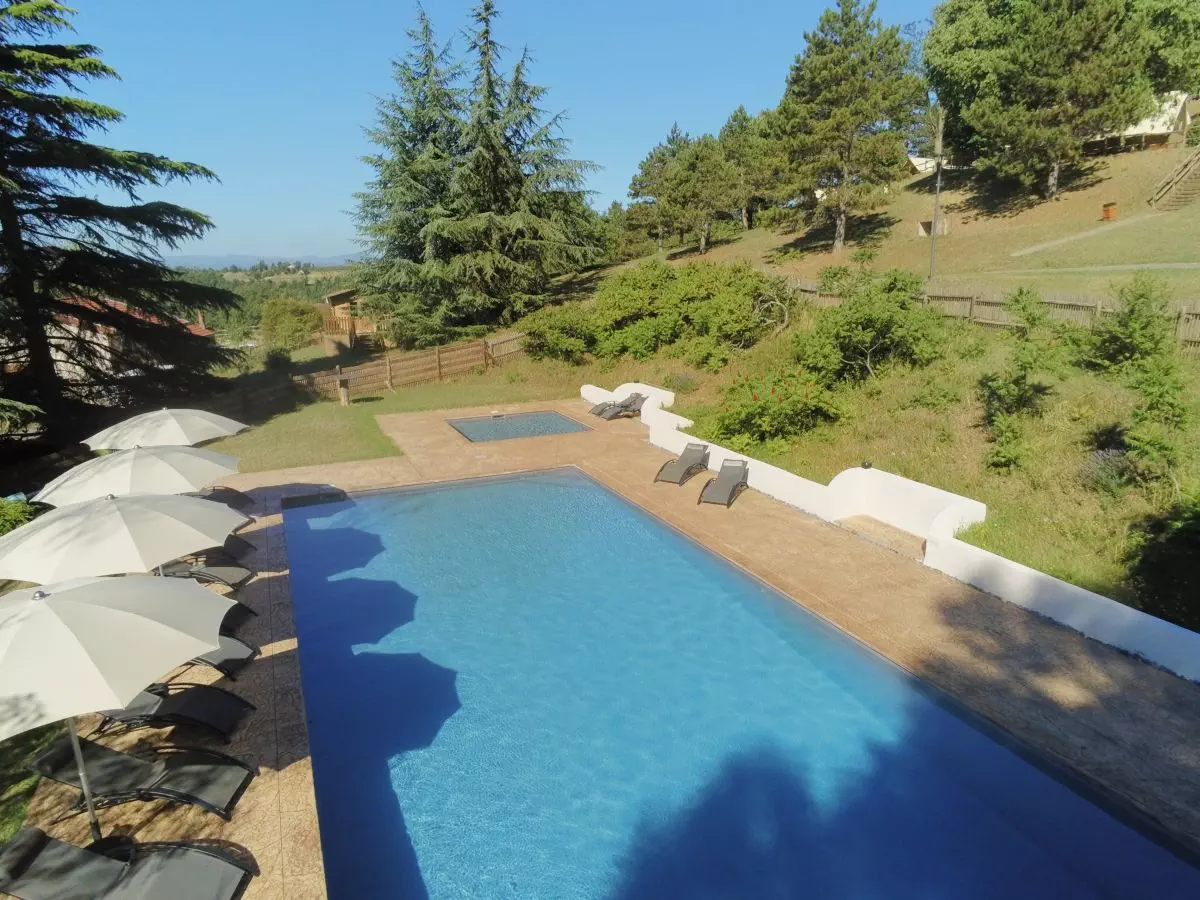 Vue aérienne de la piscine