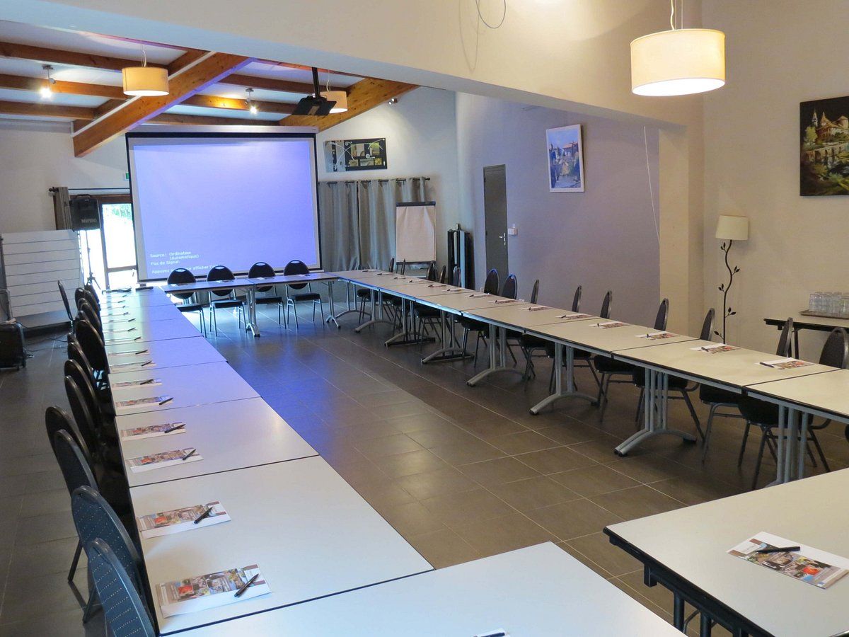 Salle de séminaire format réunion